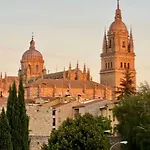 Moderno Piso Junto A La Plaza Mayor